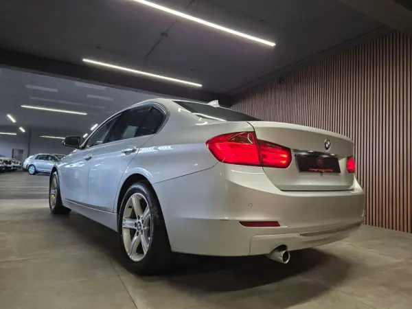 BMW 320 d Aut. Luxury Line 30