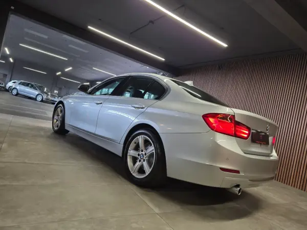 BMW 320 d Aut. Luxury Line 31
