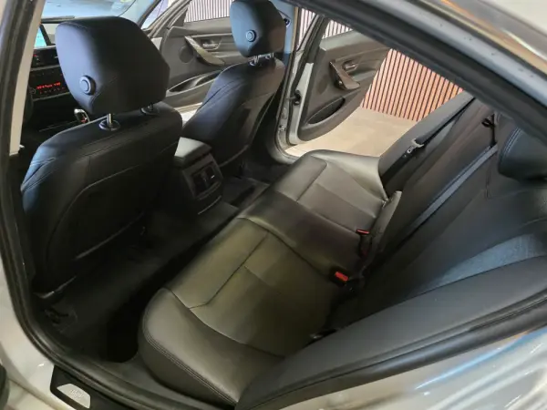 BMW 320 d Aut. Luxury Line 42
