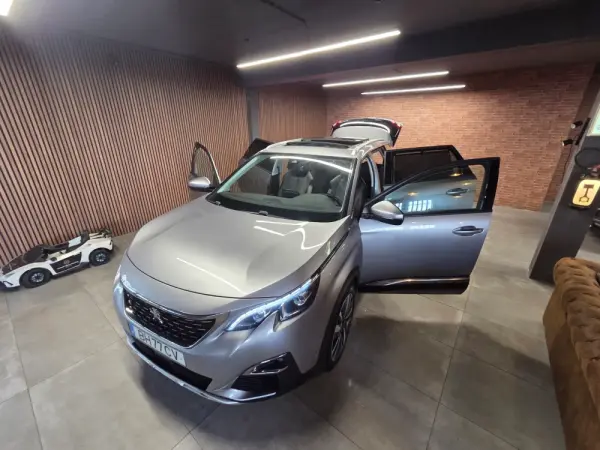 Peugeot 5008 BlueHDI 130 EAT8 Allure Pack 20