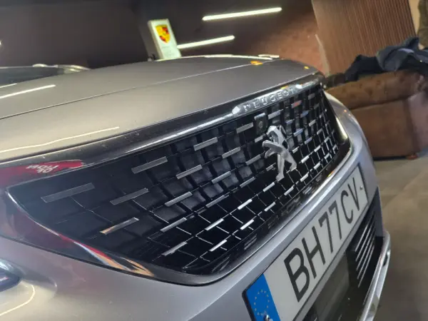Peugeot 5008 BlueHDI 130 EAT8 Allure Pack 37