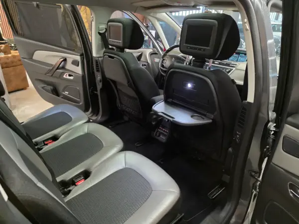 Citroen C4 Grand Picasso BlueHDi 150 Exclusive 24