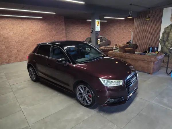 Audi A1 Sportback 1.6 TDI S-line 35