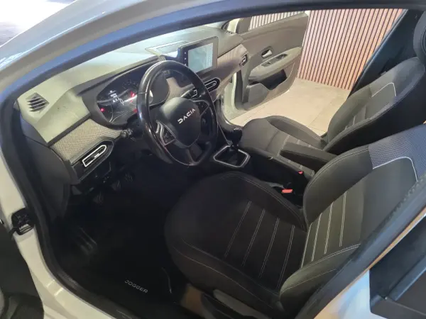 Dacia Jogger 1.0 ECO-G Extreme 7L Bi-Fuel 9