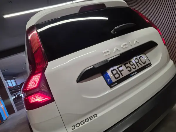 Dacia Jogger 1.0 ECO-G Extreme 7L Bi-Fuel 12