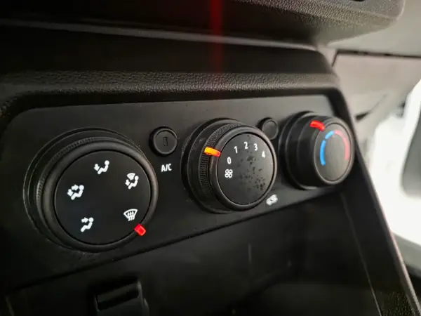 Dacia Jogger 1.0 ECO-G Extreme 7L Bi-Fuel 15
