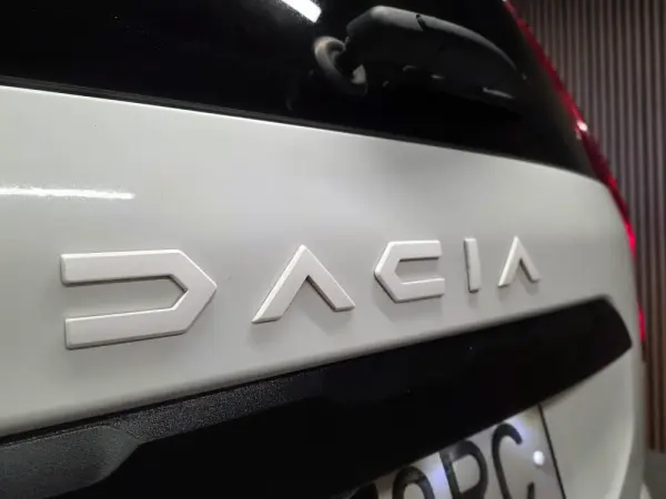 Dacia Jogger 1.0 ECO-G Extreme 7L Bi-Fuel 26