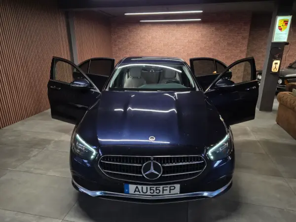Mercedes-Benz E 220 d Exclusive Line 28