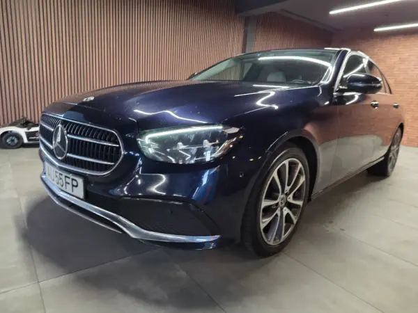 Mercedes-Benz E 220 d Exclusive Line 37