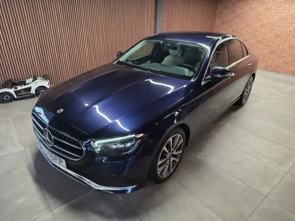 Mercedes-Benz E 220 d Exclusive Line 45
