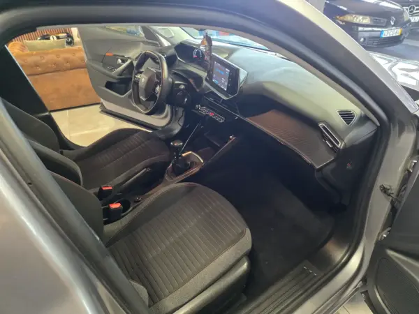 Peugeot 2008 1.5 BlueHDi Active Pack 39