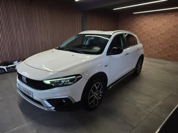 Fiat Tipo Cross 1.3 Multijet 32