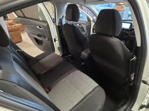 Fiat Tipo Cross 1.3 Multijet 34