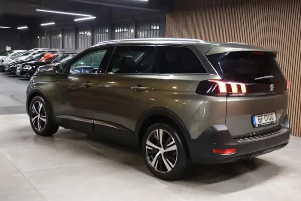 Peugeot 5008 BlueHDI 130 EAT8 Allure Pack 12