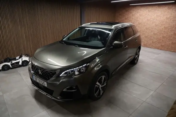 Peugeot 5008 BlueHDI 130 EAT8 Allure Pack 34