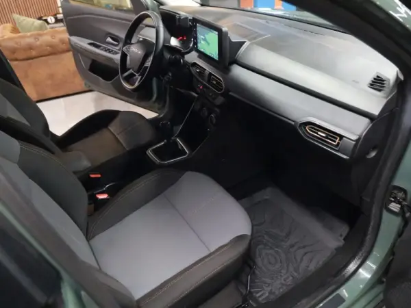 Dacia Jogger 1.0 ECO-G Extreme 7L Bi-Fuel 2