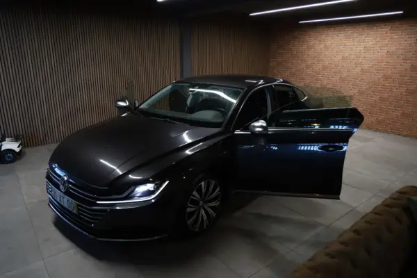 Volkswagen Arteon 2.0 TDI Elegance DSG 11