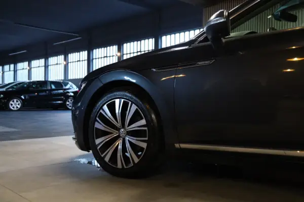 Volkswagen Arteon 2.0 TDI Elegance DSG 14