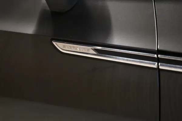 Volkswagen Arteon 2.0 TDI Elegance DSG 25