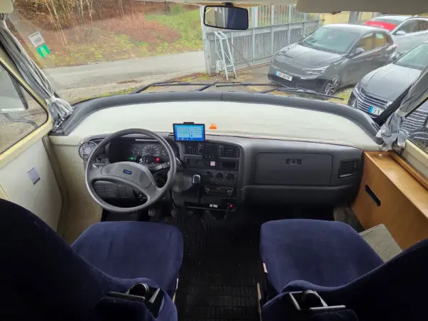 Hymer Classe B Outro 5