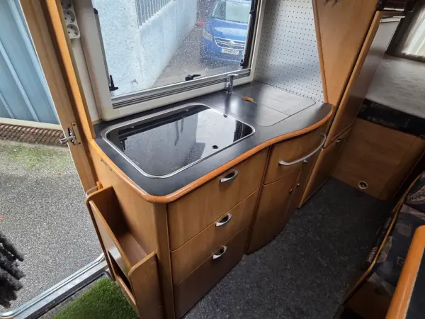 Hymer Classe B Outro 7