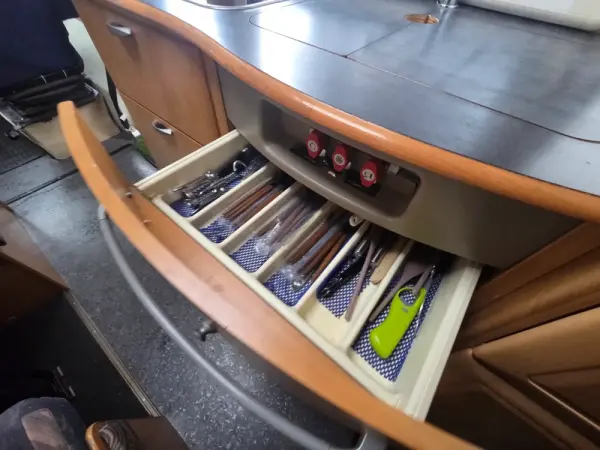 Hymer Classe B Outro 21