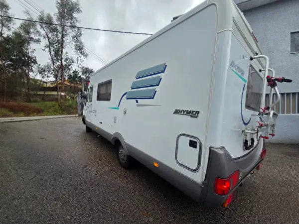 Hymer Classe B Outro 30