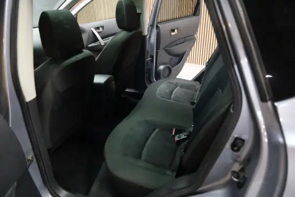 Nissan Qashqai 1.5 dCi Tekna Sport 17 26