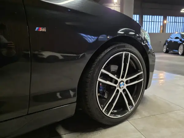 BMW 118 d Aut. Edition M Sport Shadow 12
