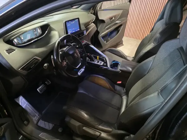 Peugeot 3008 BlueHDi 130 Stop & Start EAT8 GT Pack 11