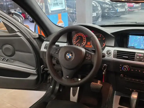 BMW 320 d Navigation Auto 29
