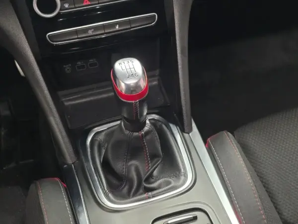 Renault Mégane Sport Tourer 1.5 Blue dCi R.S. Line 15