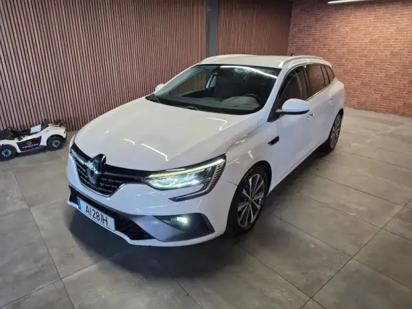 Renault Mégane Sport Tourer 1.5 Blue dCi R.S. Line 35