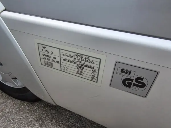 Hymer Tramp CL Outro 36