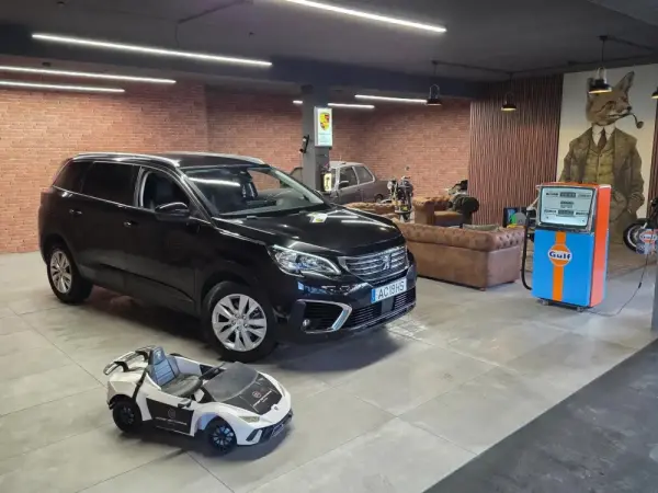 Peugeot 5008 BlueHDI 120 EAT6 Active 1