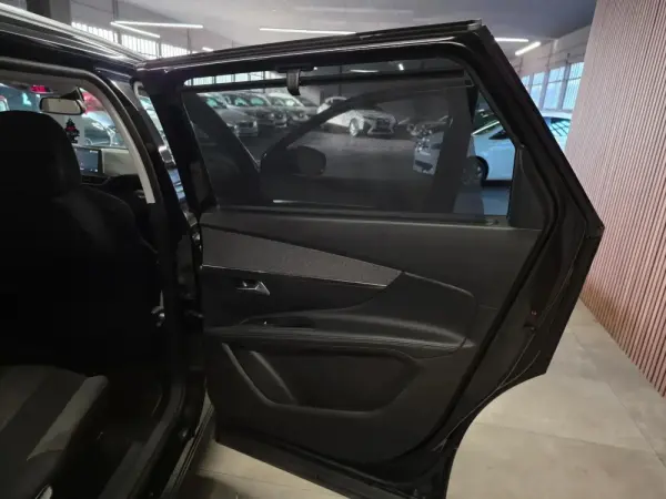 Peugeot 5008 BlueHDI 120 EAT6 Active 7