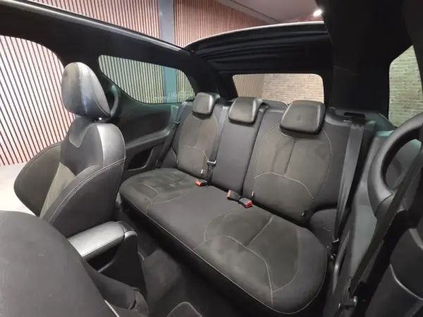 DS DS3 Cabrio 1.6 BlueHDi Sport Chic 2