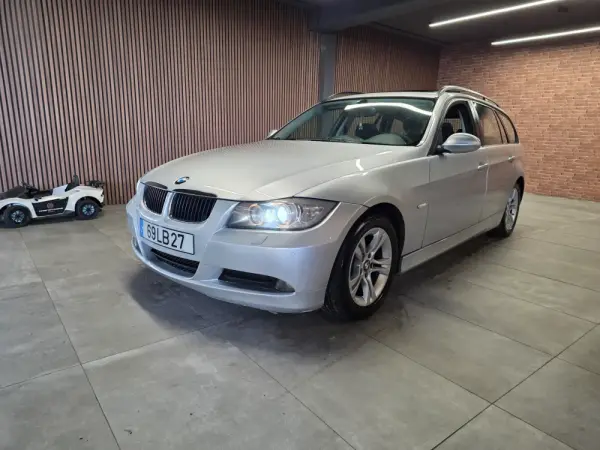 BMW 320 d Navigation 2