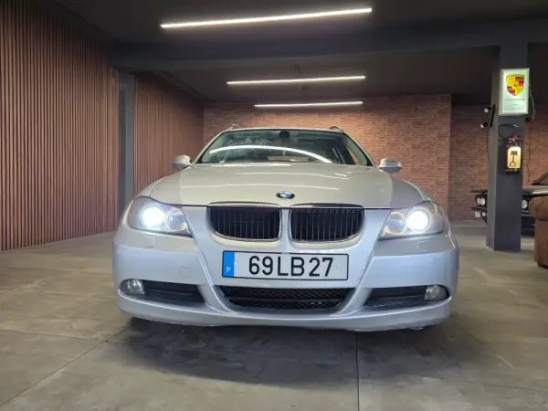BMW 320 d Navigation 4