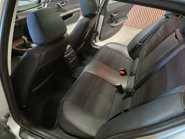 BMW 320 d Navigation 11