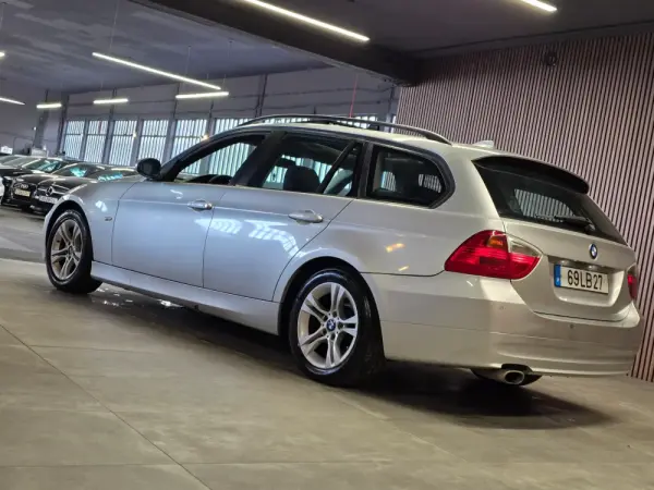 BMW 320 d Navigation 23