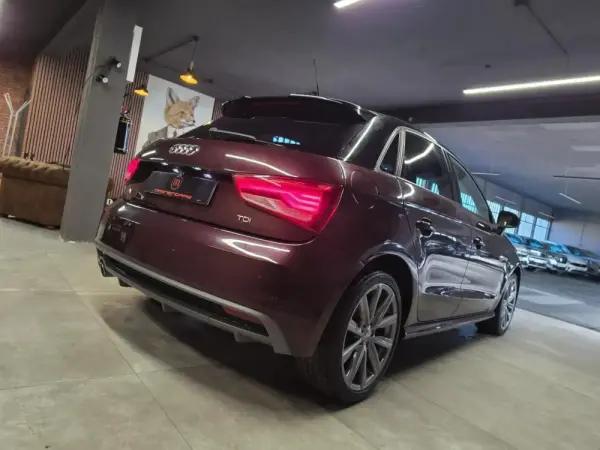 Audi A1 Sportback 1.6 TDI S-line 31