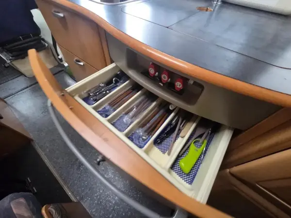 Hymer Classe B Outro 14