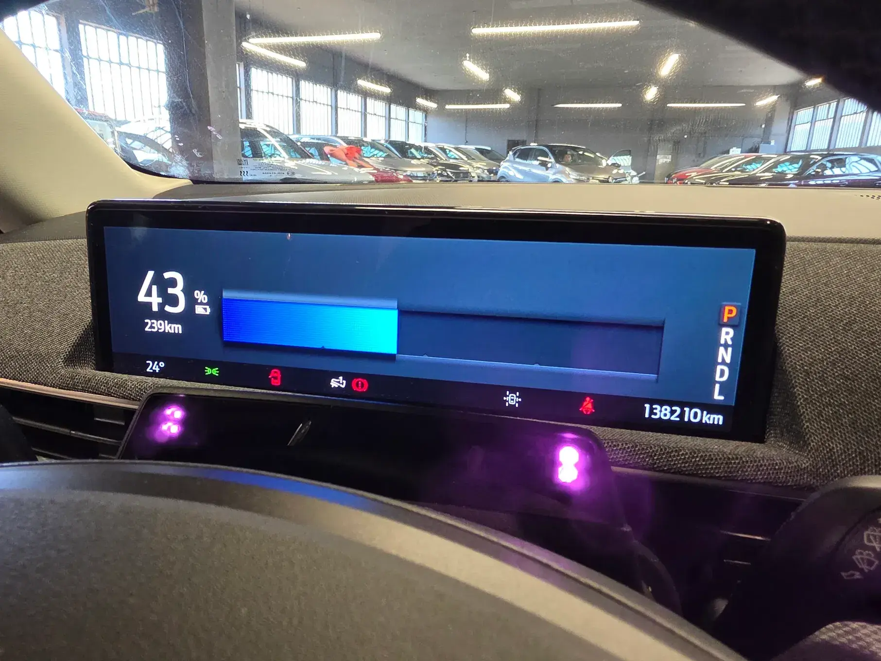 Ford Mustang Mach-E 98.7 kWh Premium 38