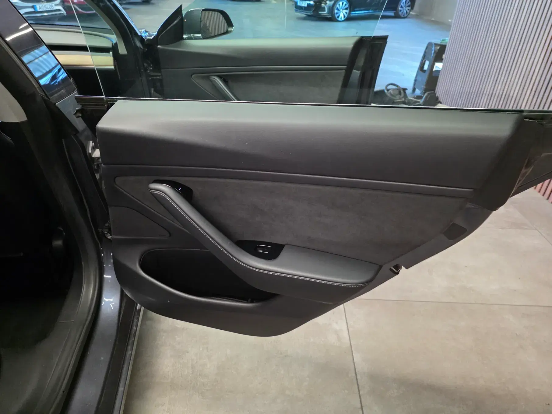 Tesla Model 3 Standard Range Plus RWD 10