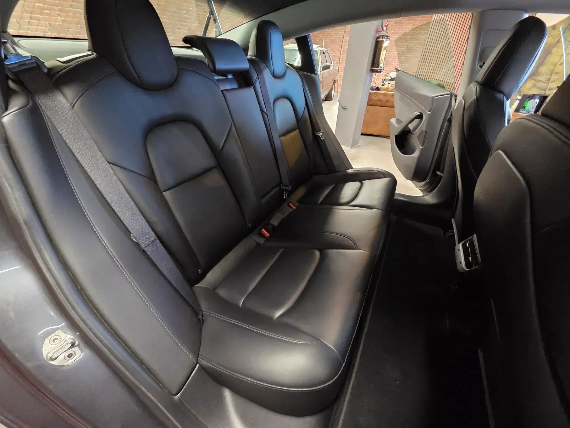 Tesla Model 3 Standard Range Plus RWD 13