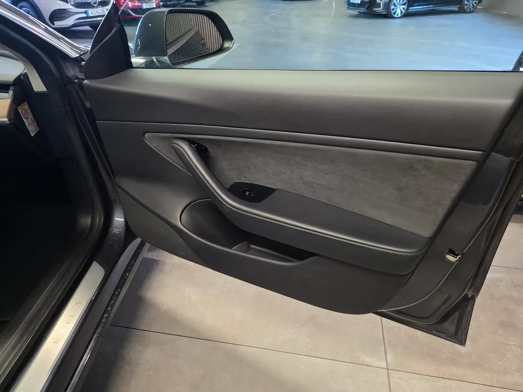 Tesla Model 3 Standard Range Plus RWD 14