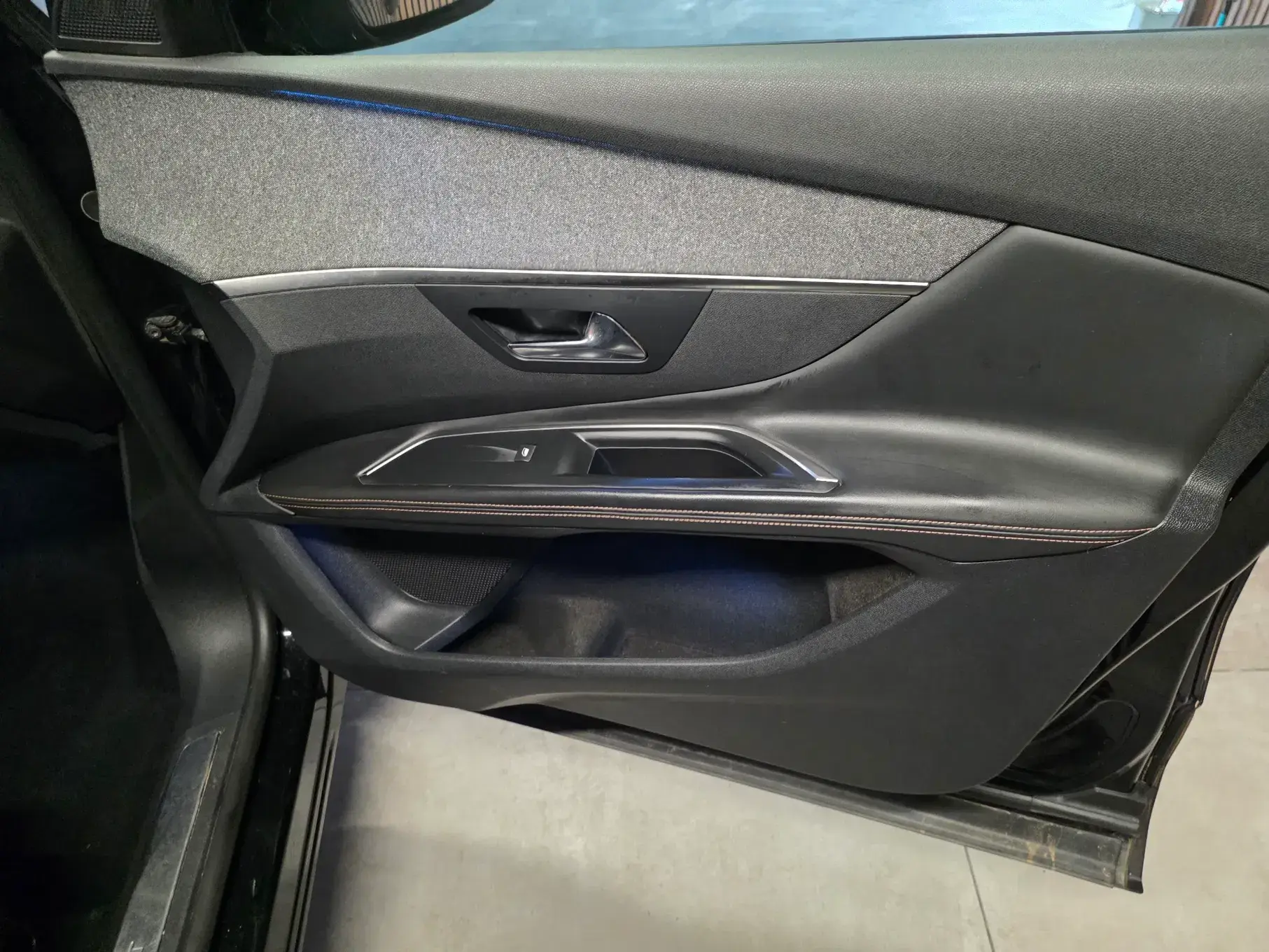 Peugeot 3008 BlueHDi 130 Stop & Start EAT8 GT Pack 9