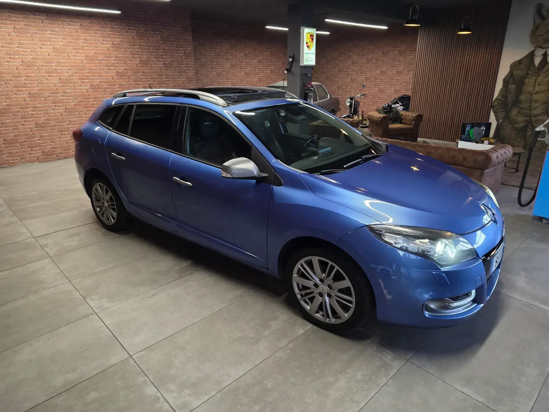 Renault Mégane Sport Tourer 1.5 dCi GT Line 4