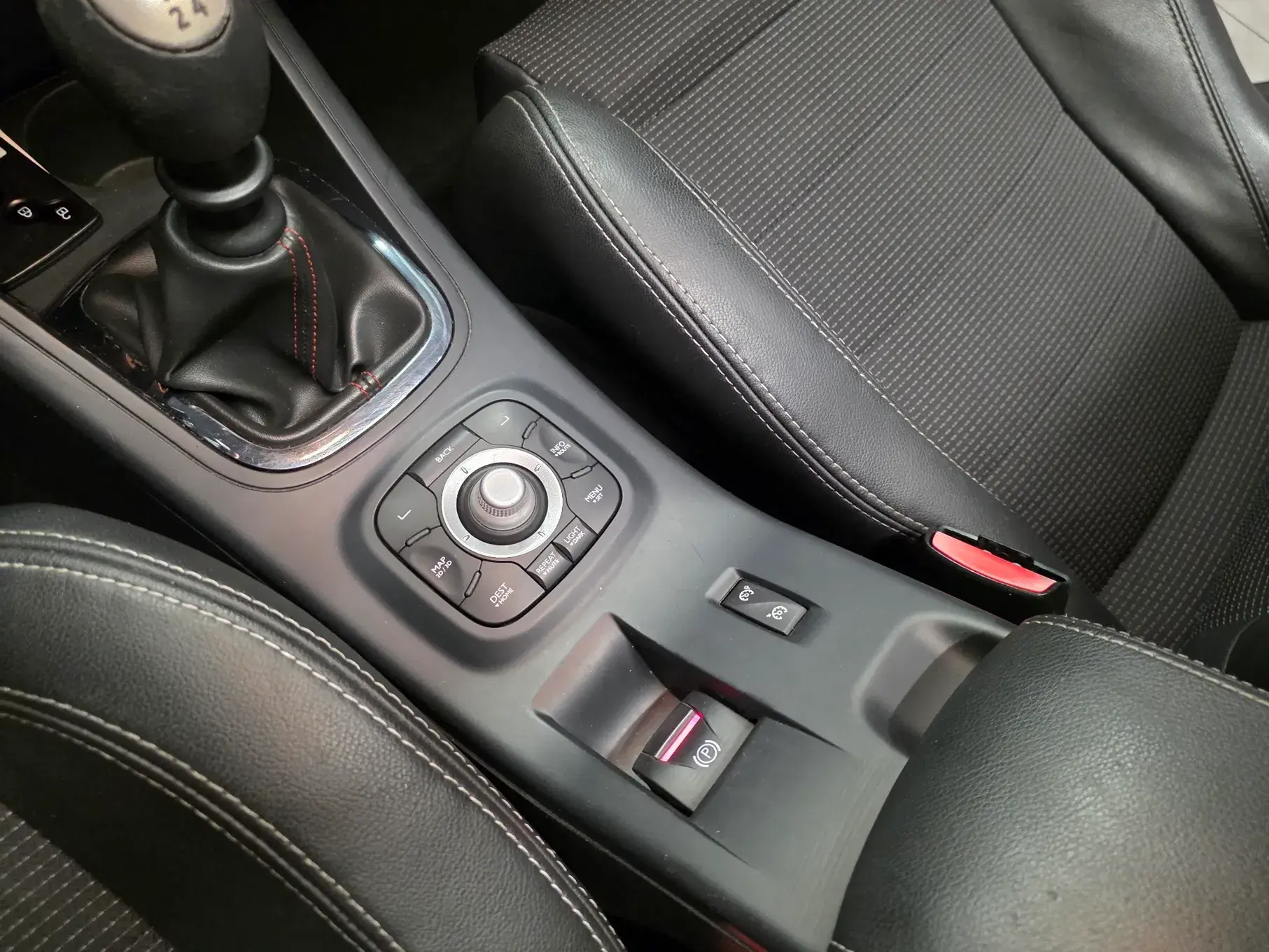 Renault Mégane Sport Tourer 1.5 dCi GT Line 30